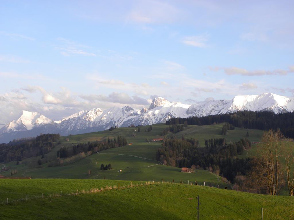 Bed And Breakfast Gantrisch Cottage Ferienzimmer Rueggisberg Exterior photo